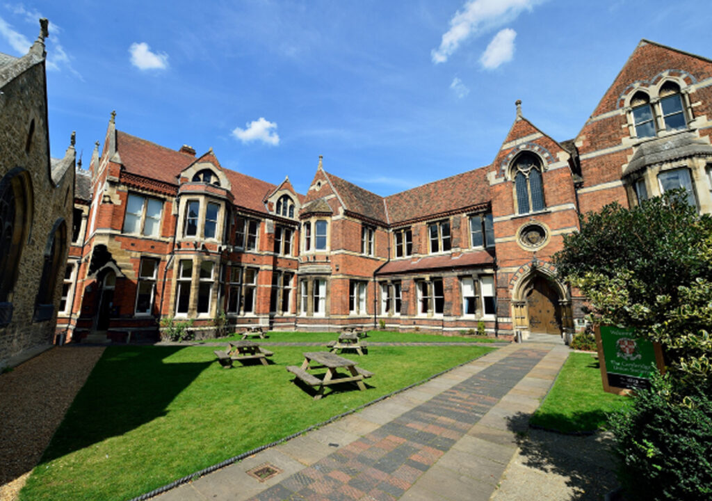 Cambridge Union Society