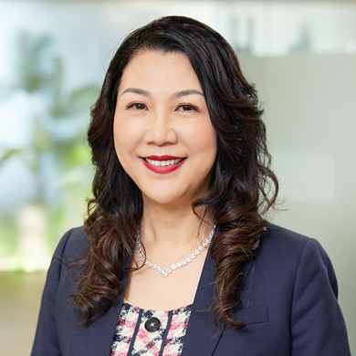 Michelle Xia Wernerson Headshot